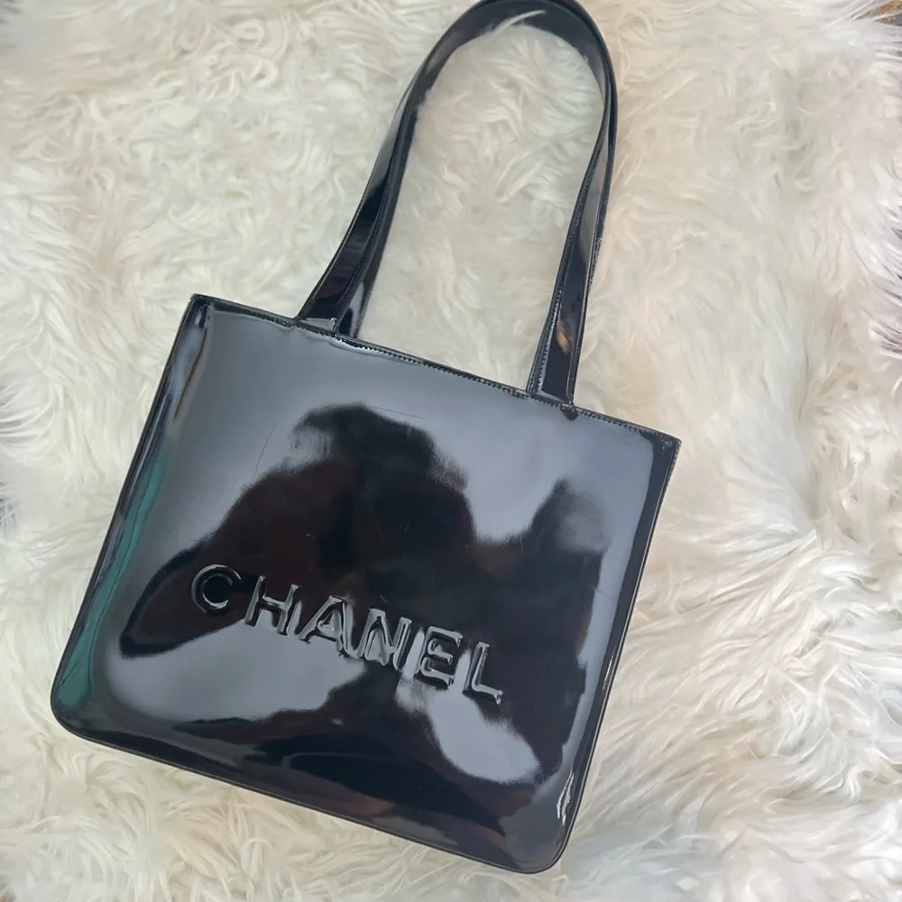 Chanel Authentic Black Enamel Tote Shoulder Bag - Picture 1 of 13